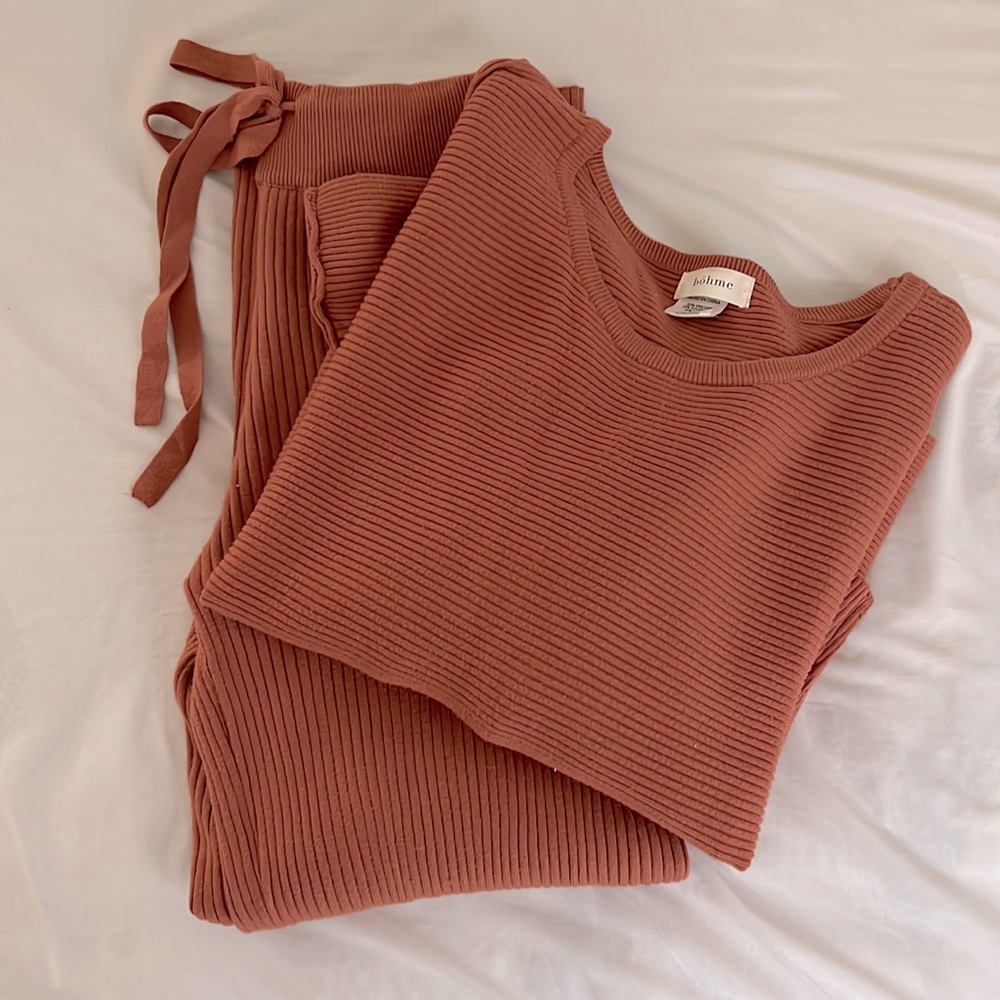 Bohme lounge set. Size M. NWOT LIGHT RUST COLOR.